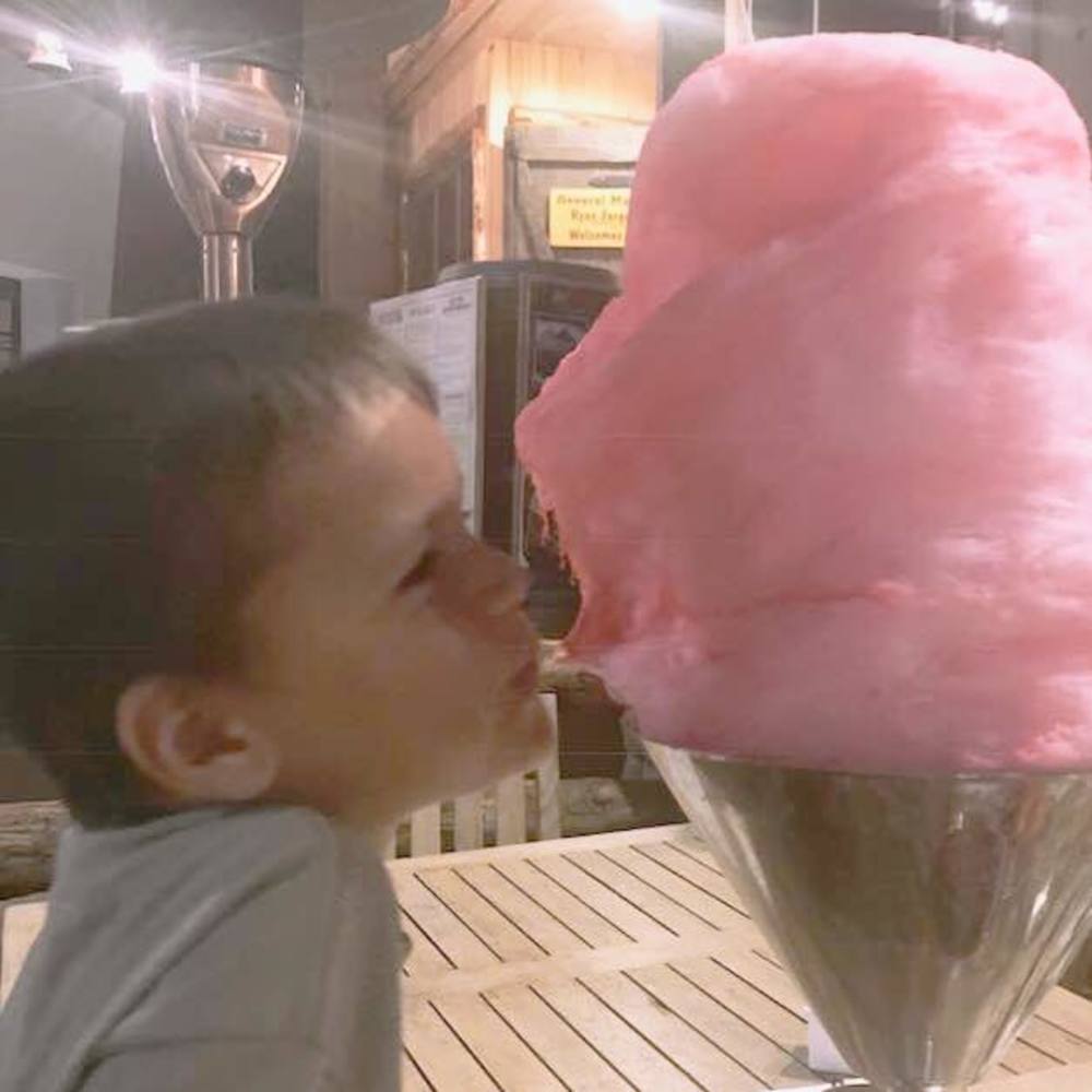 Meet your Posher, Johnathan